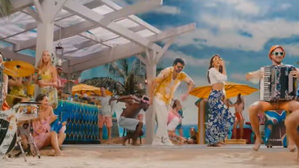 4 லட்சம் லைக்ஸ்