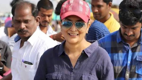 சூரரைப்போற்று இந்தியில் ரீமேக் 