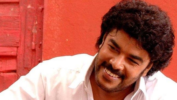 இப்பொழுது ஹீரோவாக