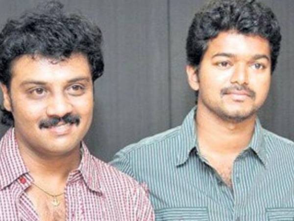  சின்னத்திரையில் முன்னணி ஹீரோ