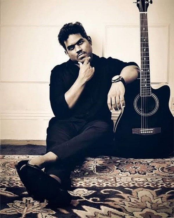  கிட்டார் பயன்படுத்தாமல்