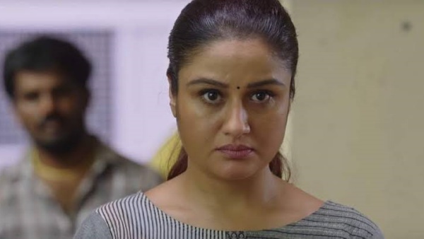 தனுஷை பார்த்து இவரா ஹீரோ தனுஷை பார்த்து இவரா ஹீரோ