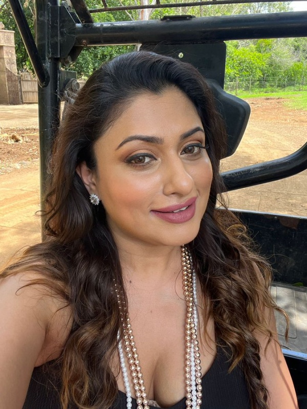 சுந்தர்.சி.,யின் காமெடி படம் 