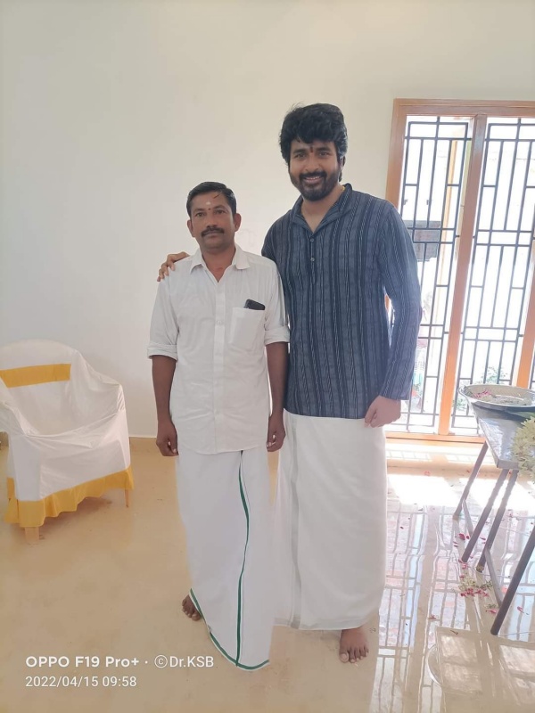 வேட்டி சட்டையில் டான்