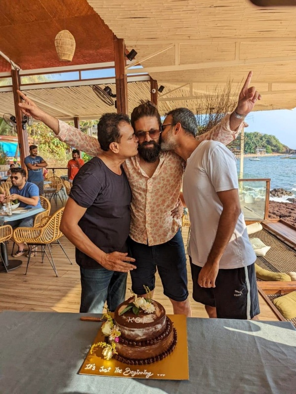 இரு கன்னத்திலும் முத்தம்