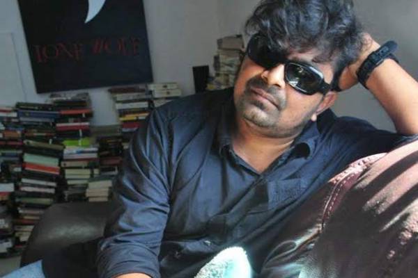 சிம்புவுக்காக என் கதை வெயிட்டிங்