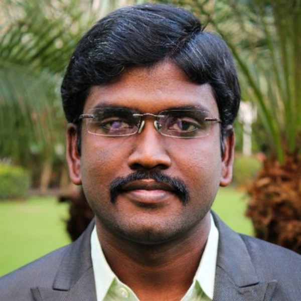 கண்டபடி திட்டும் ரசிகர்கள்