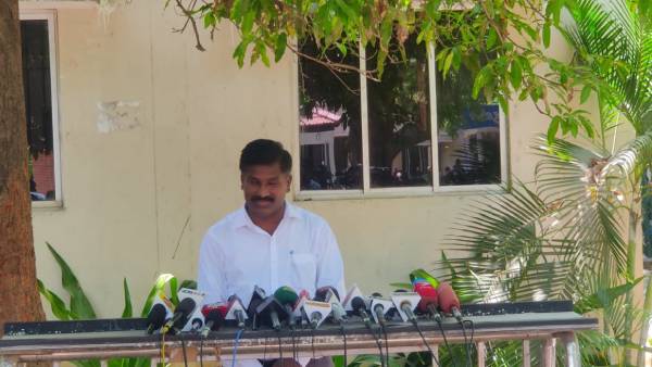 நம்பிக்கை தந்தார்