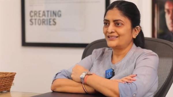 சுதா கொங்கராவுடன் ஹோம்பாலே நிறுவனம் சுதா கொங்கராவுடன் ஹோம்பாலே நிறுவனம்