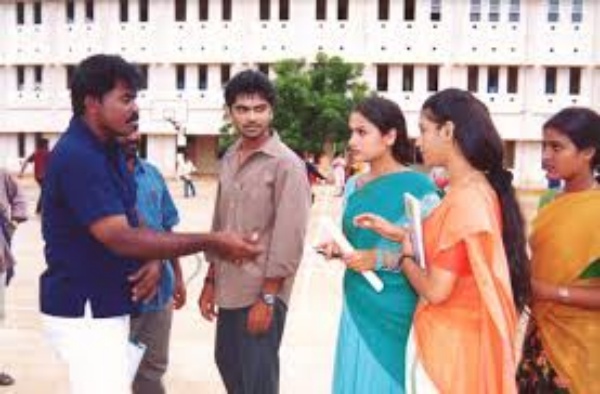 சிம்புவை திட்டுவது போல