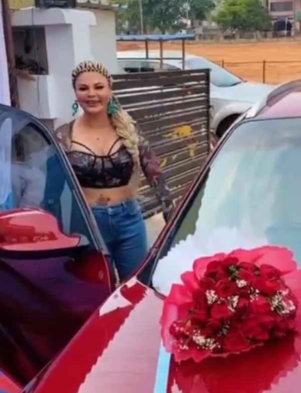 ராக்கி ராவந்த்