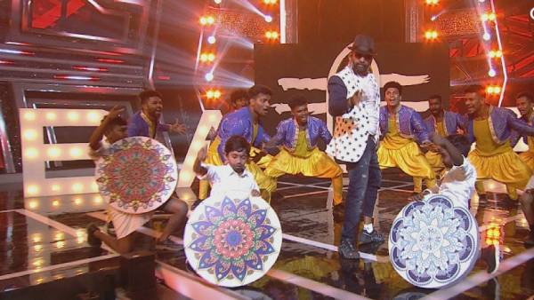 பாசத்தையும், ஒற்றுமையுணர்வையும் கொண்டாடும் பாசத்தையும், ஒற்றுமையுணர்வையும் கொண்டாடும்