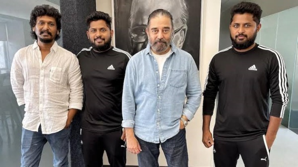 பிரமோஷனுக்காக டெல்லியில் படக்குழு