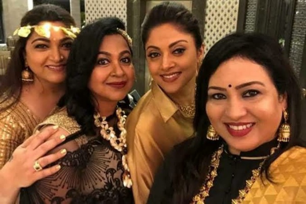 இப்பொழுது சின்னத்திரையிலும் முன்னணி