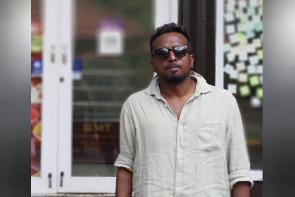 தன்னை போன்ற அருண் மாதேஸ்வரன் தன்னை போன்ற அருண் மாதேஸ்வரன்