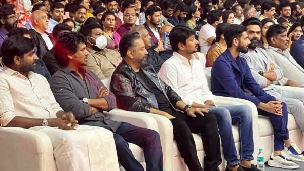 அப்பாவை விட்டுட்டு வந்துட்டாரு