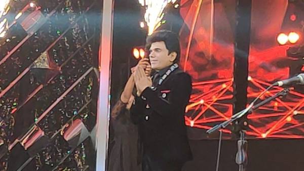 தி லெஜண்ட் படம் தி லெஜண்ட் படம்