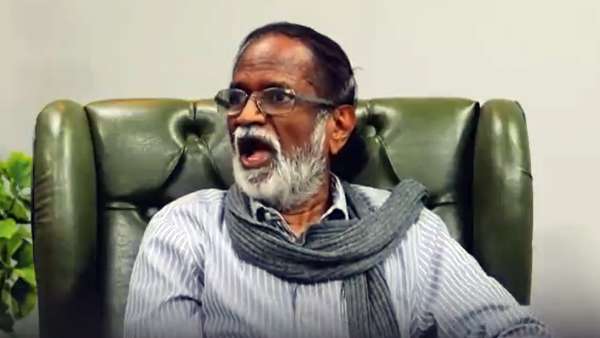 ஆவேசமாக கத்தினார்