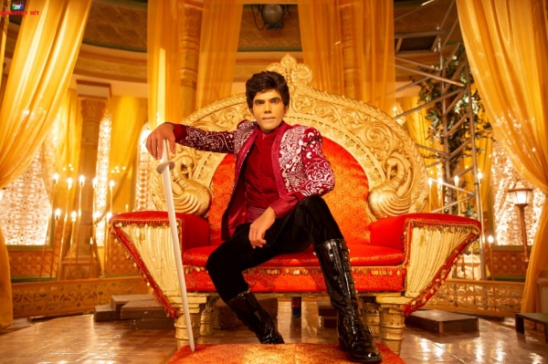 'தி லெஜண்ட்'