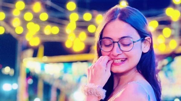 இளம் சீரியல் நடிகை