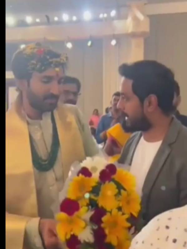 ஆரி பங்கேற்பு