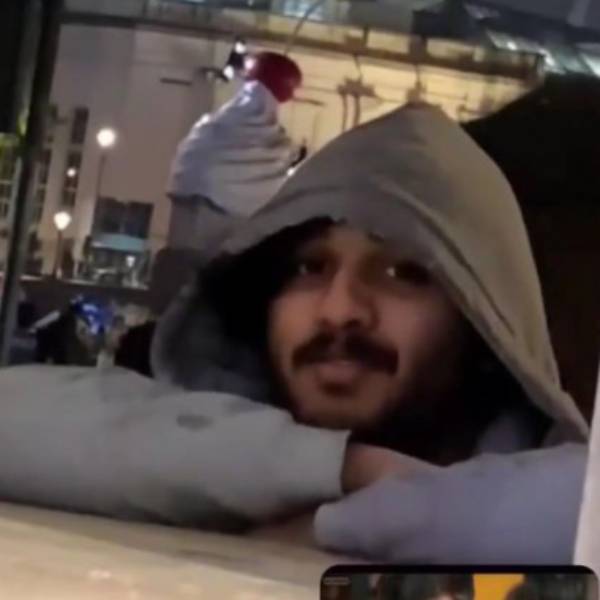 மகனை வாழ்த்திய வனிதா