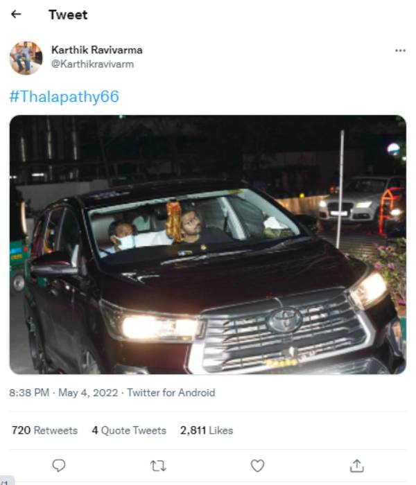 ஸ்மார்ட் லுக்கில் விஜய்