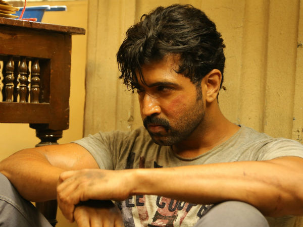 ஹிந்தியில்