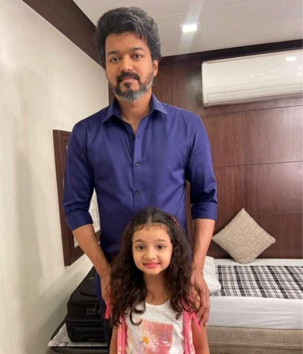 இரண்டு குழந்தைகளுக்கு அப்பாவா 