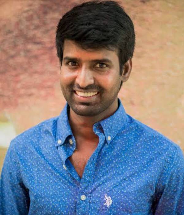  ஹீரோவாக