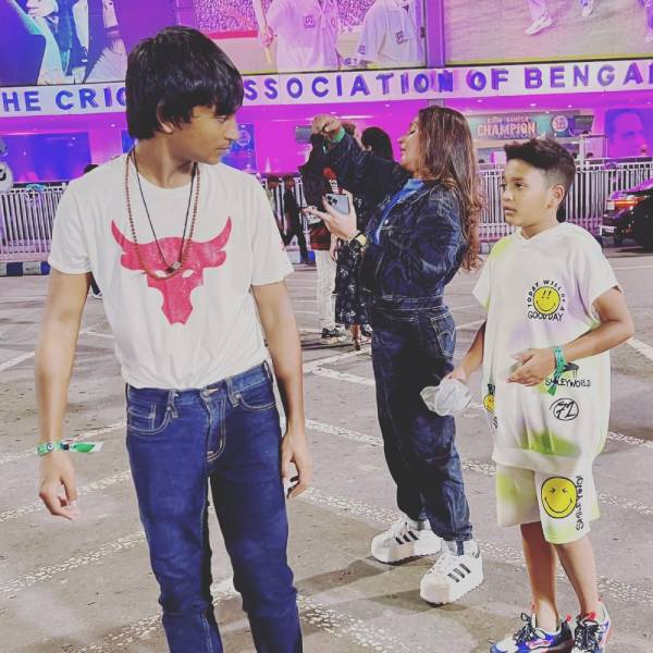  சவுரவ் கங்குலியின் வாழ்க்கைப் படம்?