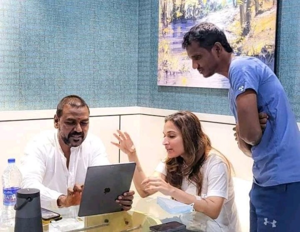 பாலிவுட்டில் படம்