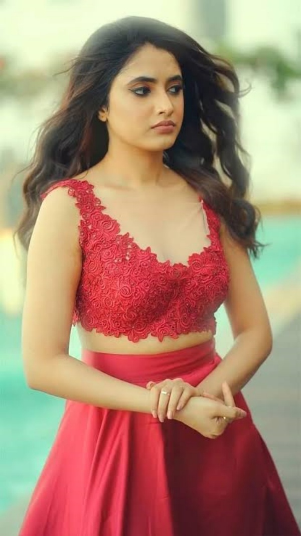 வெகுளித்தனமான கதாபாத்திரத்தில்