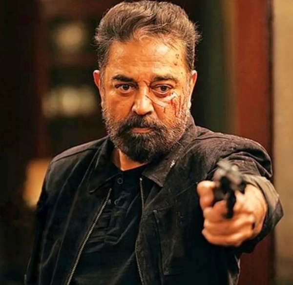 பாராட்டி மகிழ்ந்தார் பாராட்டி மகிழ்ந்தார்