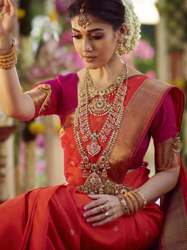 ரசிகர்கள் ஆர்வம் 