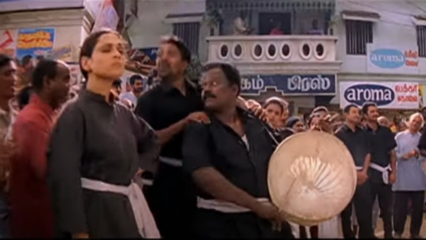 முரட்டு உருவம் பாத்திரத்துடன் பொருந்தும் முகபாவம்