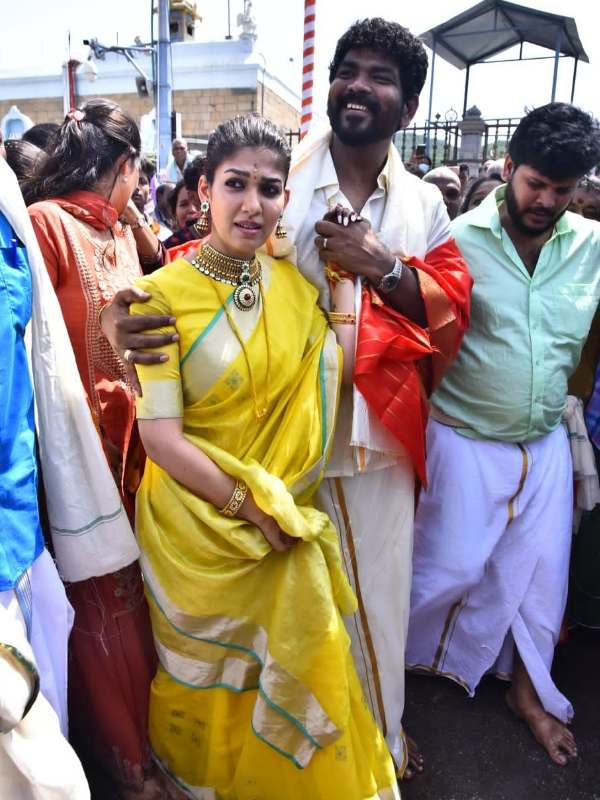 விக்னேஷ் சிவனிடம் விசாரணை 