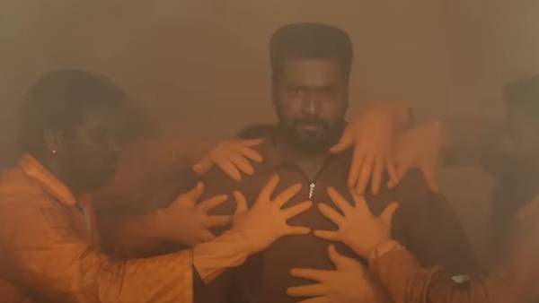 ஏன் இப்படி