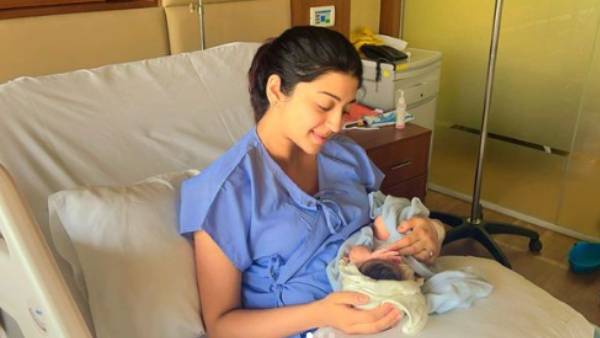 பெண் குழந்தை பெண் குழந்தை