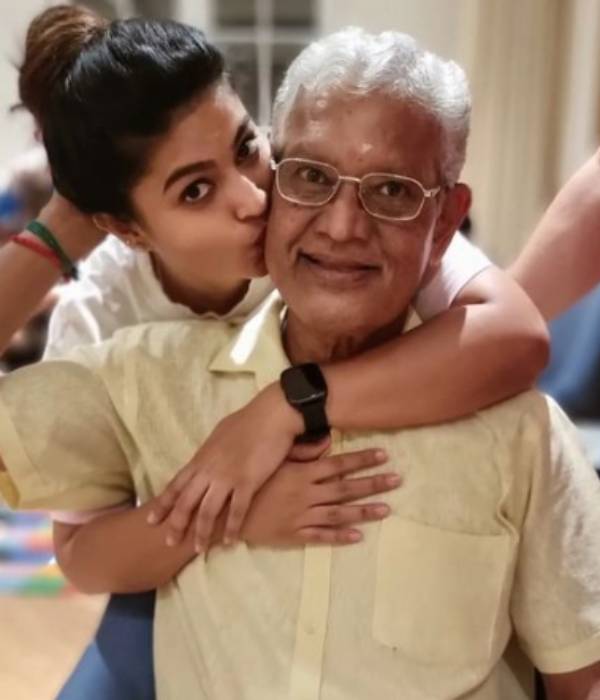 நடிகை சினேகா நடிகை சினேகா