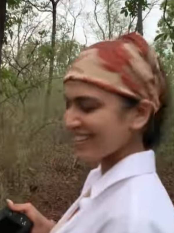 ட்ரெக்கில் சென்றுள்ளார்