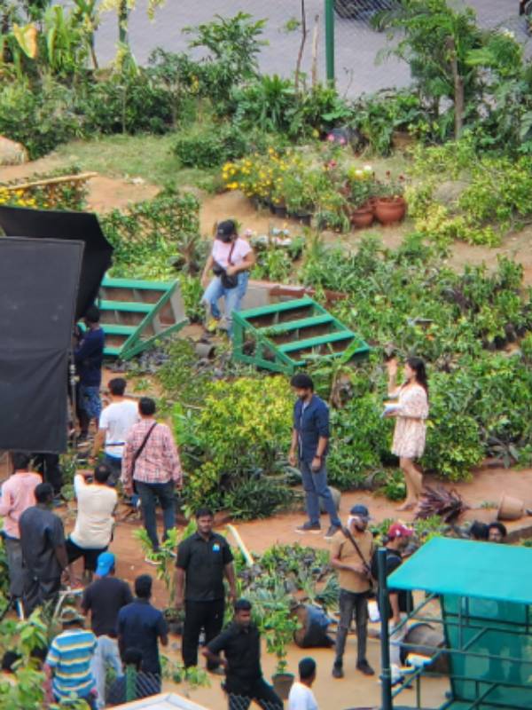 லீக்கான புகைப்படங்கள், வீடியோ 