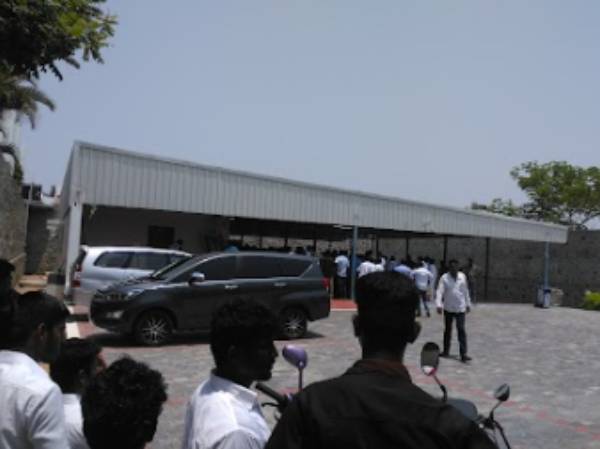 பெயிண்டர் பிரபாகரன் 