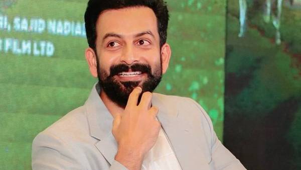 ஏ.ஆர்.ரஹ்மானுடன் இணைகிறார்