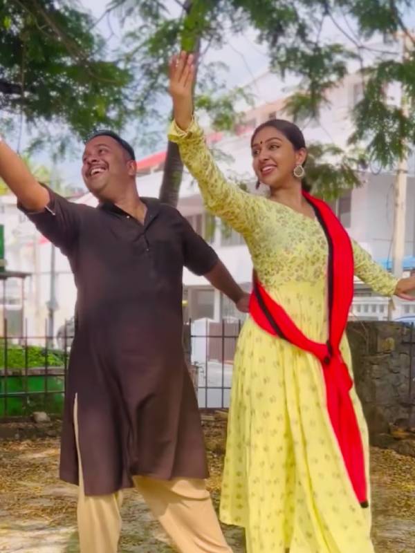  பல ரசிகர்கள் 