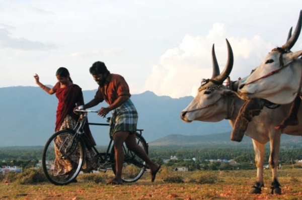  பாடிக்கொடுத்த இளையராஜா 