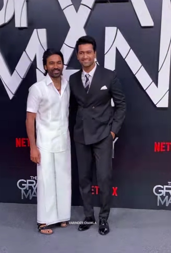 வேட்டி சட்டையில்