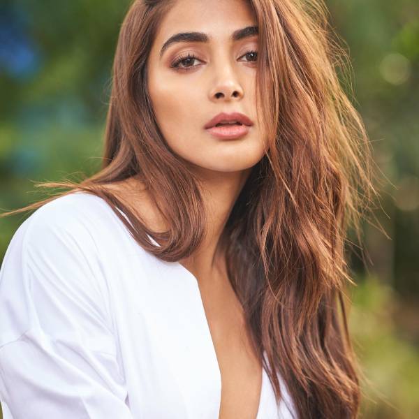 3 கண்டங்கள்.. 4 நகரங்கள் 3 கண்டங்கள்.. 4 நகரங்கள்