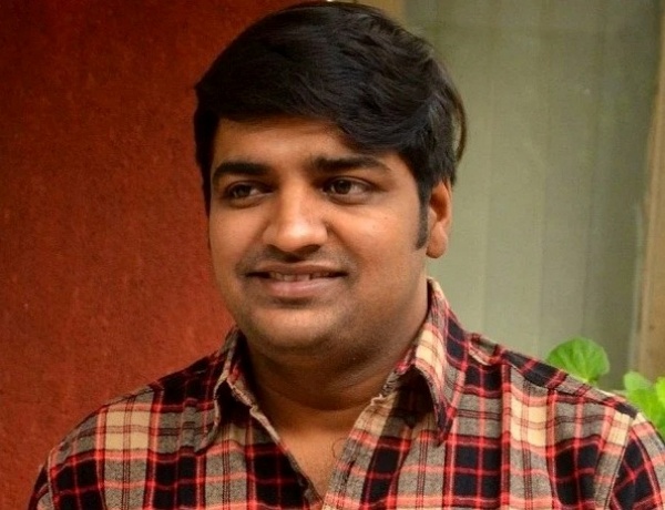 வம்பிழுத்த சதீஷ்