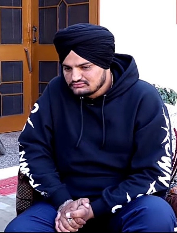 பிரபல பாடகர் கொலை வழக்கு